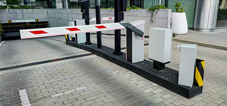 Custom Gate Design & Integration Taylor